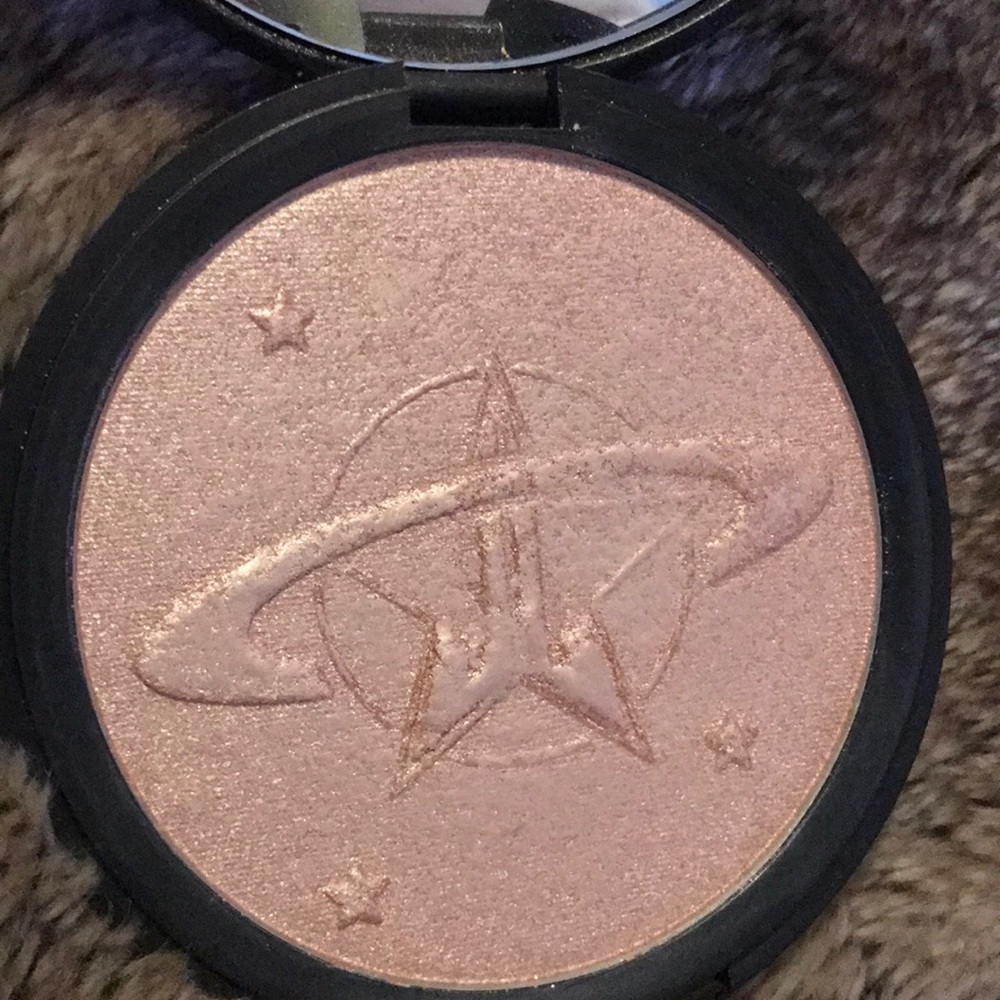 SOLD Jeffree Star x Manny MUA Skin Frost